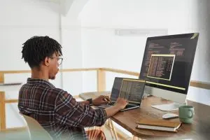 Recruiters, Expand Your Sourcing to Social Profiles and Passive Candidates