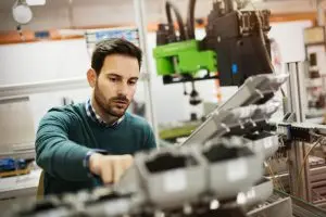 These Industries Pay Tech Pros the Highest Salaries