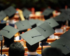 4 Ways to Recruit New Graduates in Tech